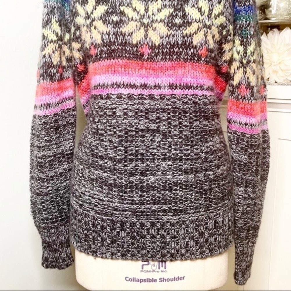 American Eagle Rainbow Fair Isle Nordic Jegging Holiday Sweater Small - Picture 5 of 11